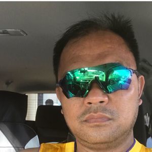 Meet your Posher, Joel